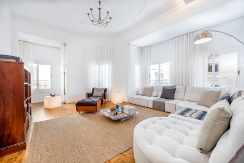 Apartment for rent Palma de Majorca, Mallorca, Spain 4 bedrooms, 140 sq.m. No. 130942 - photo 4