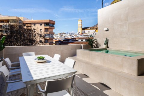 Bliźniak Marbella, Malaga, Hiszpania 4 sypialnie, 177 mkw. nr 124598 – zdjęcie 1