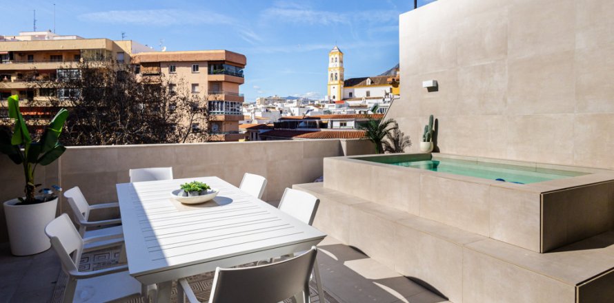 Bliźniak Marbella, Malaga, Hiszpania 4 sypialnie, 177 mkw. nr 124598