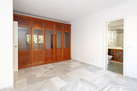 Apartment for sale Malaga, Spain 4 bedrooms, 231 sq.m. No. 124594 - photo 20