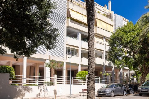Apartment for sale Malaga, Spain 4 bedrooms, 231 sq.m. No. 124594 - photo 6