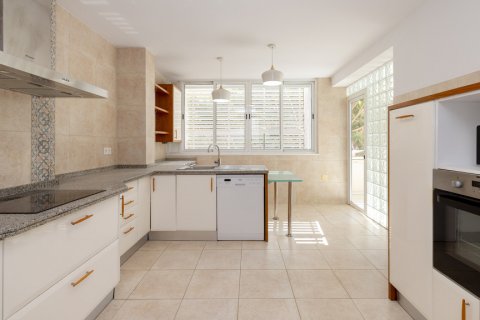 Apartment for sale Malaga, Spain 4 bedrooms, 231 sq.m. No. 124594 - photo 26