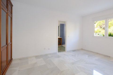 Apartment for sale Malaga, Spain 4 bedrooms, 231 sq.m. No. 124594 - photo 18