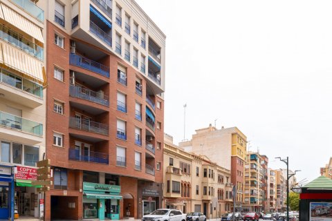 Apartamento en venta Málaga, España 1 dormitorio, 51.13 m2 No. 124596 - foto 1