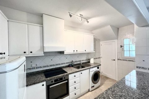 Townhouse for sale Villamartin, Alicante, Spain 3 bedrooms, 75 sq.m. No. 131687 - photo 6