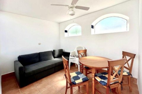Townhouse for sale Villamartin, Alicante, Spain 3 bedrooms, 75 sq.m. No. 131687 - photo 10