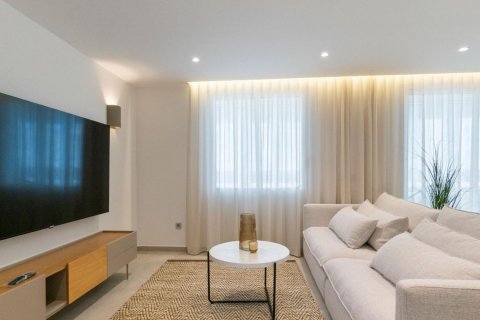 Продажа квартиры Торревьеха, Аликанте, Испания 3 спальни, 110м2 №131685 - фото 6