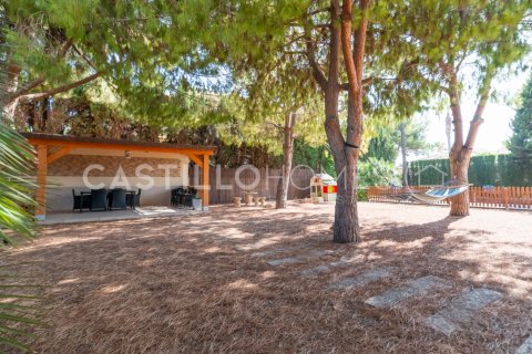 Продажа виллы Сьюдад Кесада, Аликанте, Испания 5 спален, 313м2 №125118 - фото 15