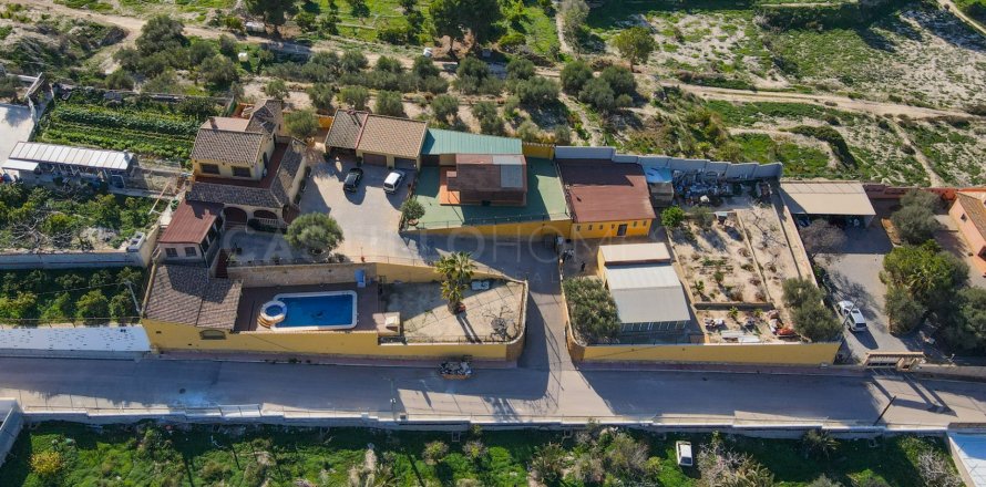Villa Bigastro, Alicante, Spagna 4 camere da letto, 190 mq. N° 125116