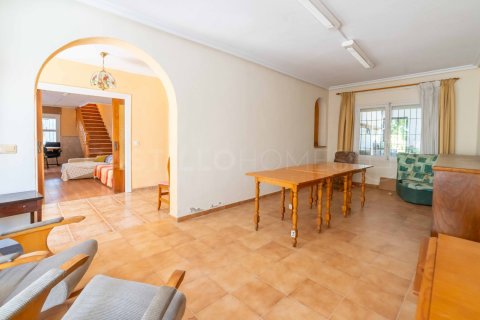 Villa in vendita Los Montesinos, Alicante, Spagna 6 camere da letto, 352 mq. N° 125117 - foto 14