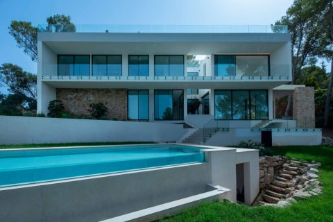 Villa for sale Costa De La Calma, Mallorca, Spain 5 bedrooms, 390 sq.m. No. 130964 - photo 1