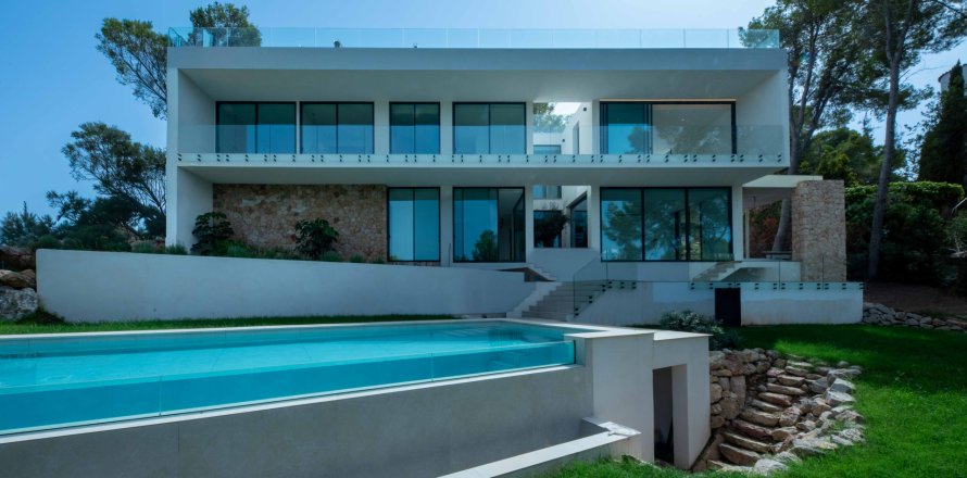 Villa Costa De La Calma, Mallorca, Spain 5 bedrooms, 390 sq.m. No. 130964