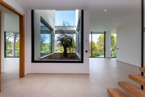 Villa for sale Costa De La Calma, Mallorca, Spain 5 bedrooms, 390 sq.m. No. 130964 - photo 11