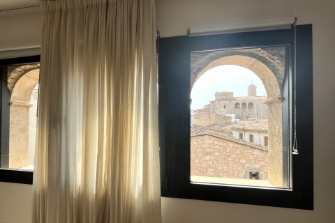 Kaupunkipientalo myytävänä Llucmajor, Mallorca, Espanja, 2 makuuhuonetta, 146 m2 No. 130965 - kuva 7