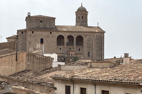 Kaupunkipientalo myytävänä Llucmajor, Mallorca, Espanja, 2 makuuhuonetta, 146 m2 No. 130965 - kuva 1