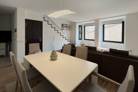 Kaupunkipientalo myytävänä Llucmajor, Mallorca, Espanja, 2 makuuhuonetta, 146 m2 No. 130965 - kuva 2