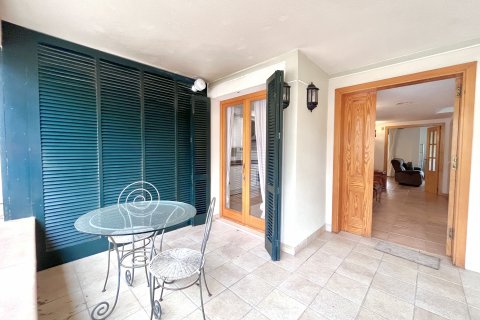Townhouse for rent Palma de Majorca, Mallorca, Spain 4 bedrooms, 186 sq.m. No. 130966 - photo 3