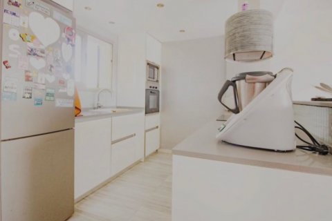 Apartamento en venta Santa Ponsa, Mallorca, España 2 dormitorios, 70 m2 No. 129199 - foto 3