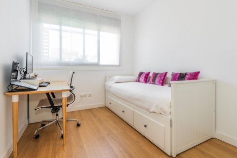 Продажа квартиры в Мадрид, Испания 3 спальни, 114м2 №121784 - фото 16