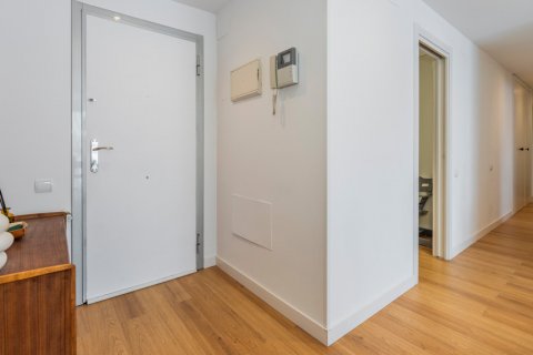 Продажа квартиры в Мадрид, Испания 3 спальни, 114м2 №121784 - фото 27