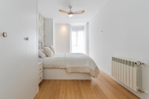 Продажа квартиры в Мадрид, Испания 3 спальни, 114м2 №121784 - фото 3