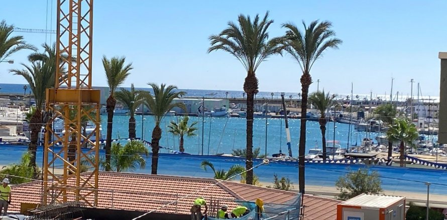 Wohnung Torrevieja, Alicante, Spanien 4 Schlafzimmer, 142 m2 Nr. 129670