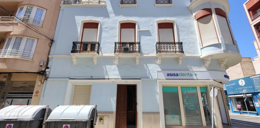 Wohnung Torrevieja, Alicante, Spanien 5 Schlafzimmer, 230 m2 Nr. 125621