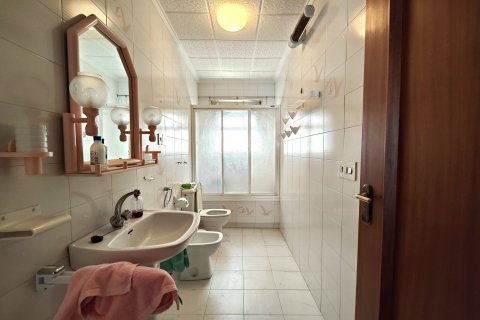 Wohnung zum Verkauf Torrevieja, Alicante, Spanien 5 Schlafzimmer, 230 m2 Nr. 125621 - Foto 23