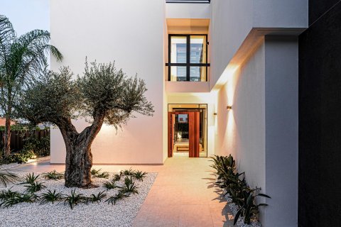 Villa till salu La Nucia, Alicante, Spanien 4 sovrum, 283 kvm. Nr. 128477 - foto 29
