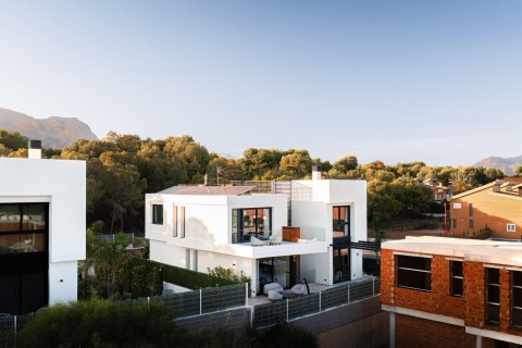 Villa till salu i La Nucia, Alicante, Spanien 4 sovrum, 342 kvm. Nr. 128477 - foto 4