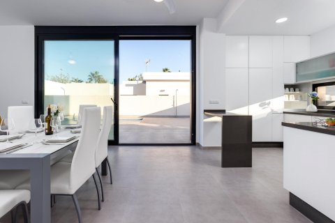 Villa for sale Pilar de la Horadada, Alicante, Spain 3 bedrooms, 111 sq.m. No. 128473 - photo 14