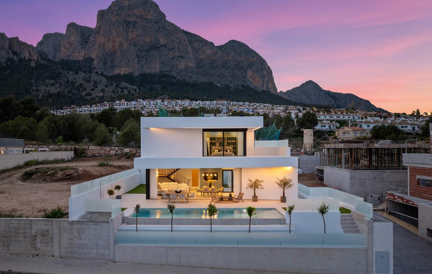 Villa à Polop, Alicante, Espagne 3 chambres, 306 m2 No. 128472