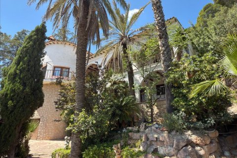 Villa for sale Naquera, Valencia, Spain 4 bedrooms, 360 sq.m. No. 129607 - photo 11