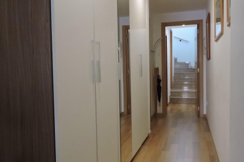 Apartment for sale Valencia, Spain 2 bedrooms, 85 sq.m. No. 129606 - photo 15