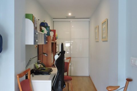 Apartment for sale Valencia, Spain 2 bedrooms, 85 sq.m. No. 129606 - photo 7