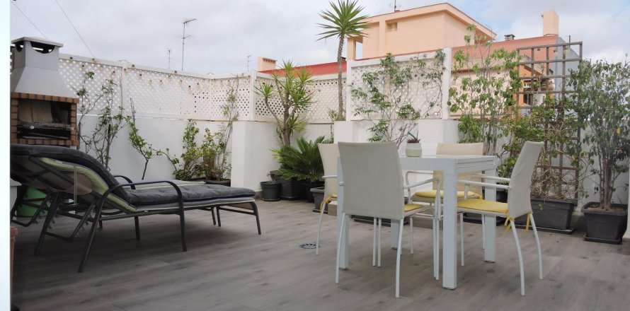 Apartment Valencia, Spain 2 bedrooms, 85 sq.m. No. 129606