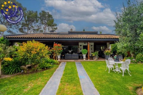 Villa for sale Paterna, Valencia, Spain 6 bedrooms, 291 sq.m. No. 124715 - photo 1