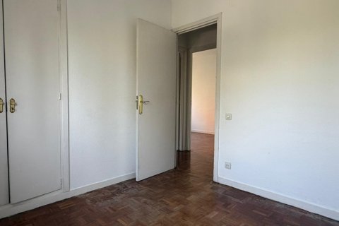 Apartment for sale Madrid, Spain 3 bedrooms, 84 sq.m. No. 124719 - photo 11