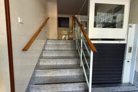 Apartment for sale Madrid, Spain 3 bedrooms, 84 sq.m. No. 124719 - photo 22