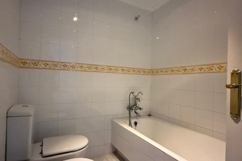 Apartment for sale Madrid, Spain 3 bedrooms, 84 sq.m. No. 124719 - photo 6