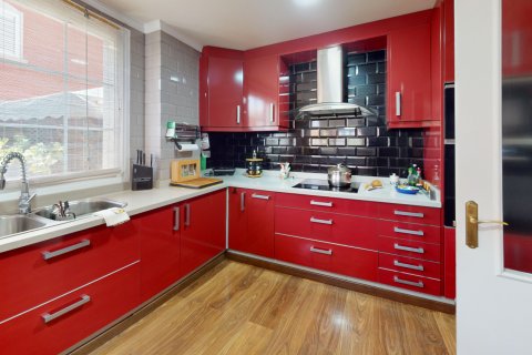 Продажа виллы в Ла-Побла-де-Вальбона, Валенсия, Испания 2 спальни, 133м2 №124716 - фото 19