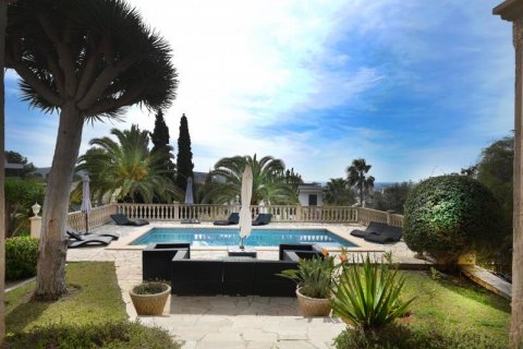 Villa zum Verkauf Santa Ponsa, Mallorca, Spanien 4 Schlafzimmer, 220 m2 Nr. 127044 - Foto 5