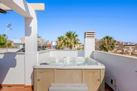 Bungalow zum Verkauf Torrevieja, Alicante, Spanien 2 Schlafzimmer, 63 m2 Nr. 125970 - Foto 25