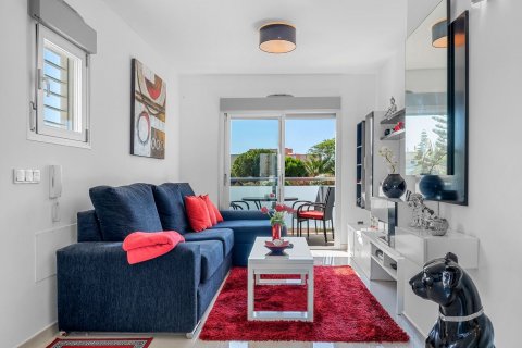 Bungalow zum Verkauf Torrevieja, Alicante, Spanien 2 Schlafzimmer, 63 m2 Nr. 125970 - Foto 4
