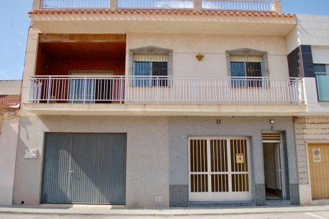 Townhouse for sale San Pedro del Pinatar, Murcia, Spain 6 bedrooms,  No. 125968 - photo 1