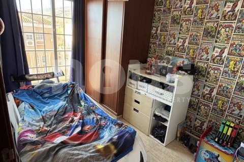 Townhouse for sale Ampliacion los Olivos, Tenerife, Spain 4 bedrooms, 171 sq.m. No. 127584 - photo 8