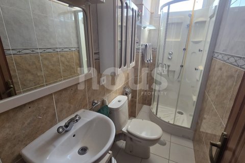 Penthouse for sale Los Cristianos, Tenerife, Spain 3 bedrooms, 109 sq.m. No. 127587 - photo 17