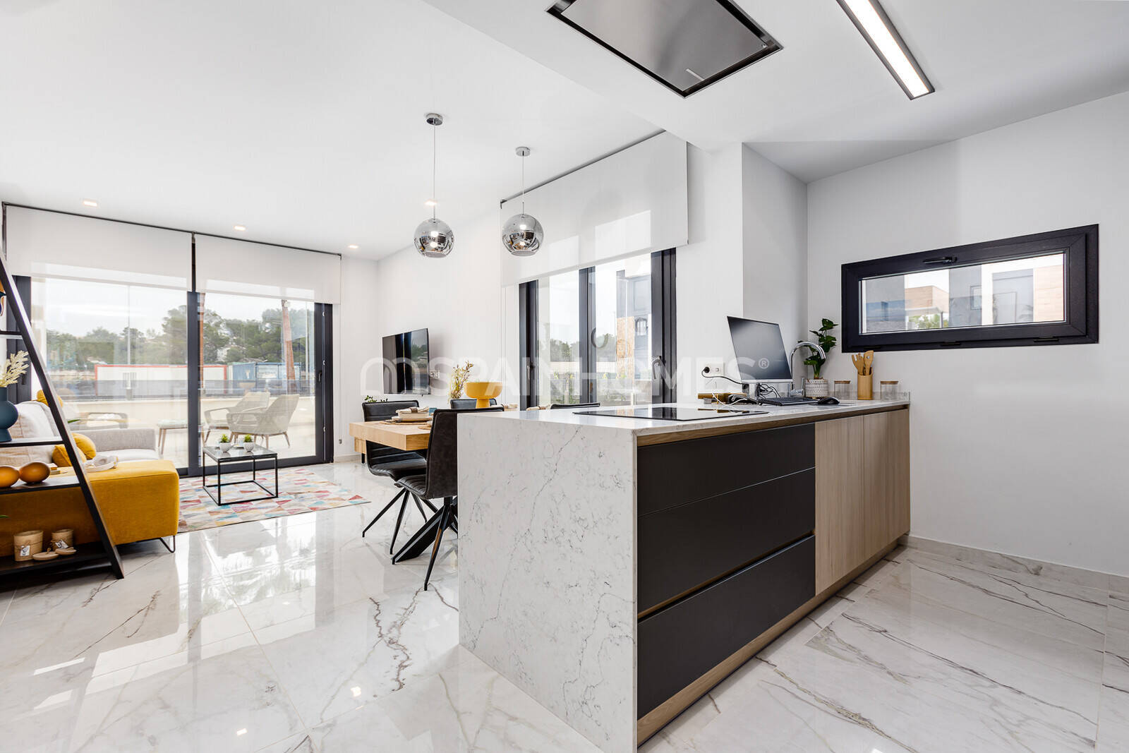 Huoneisto Torrevieja, Alicante, Espanja 2 makuuhuonetta, 81 m2 No. 132787