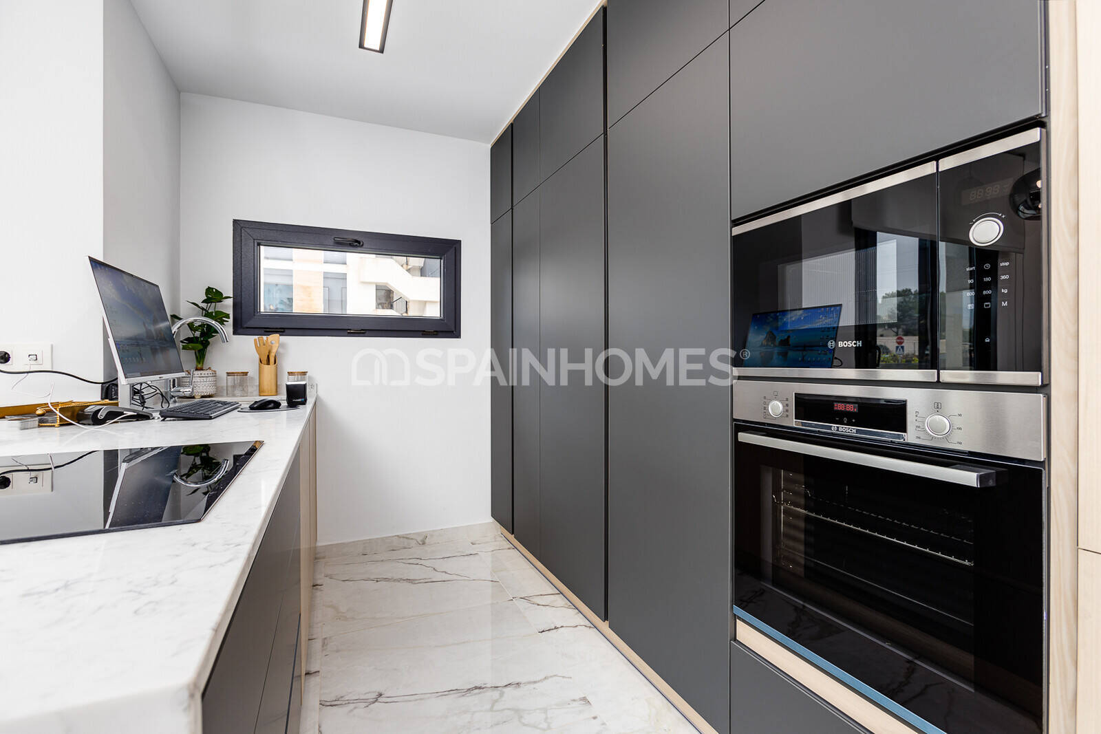 Huoneisto Torrevieja, Alicante, Espanja 2 makuuhuonetta, 81 m2 No. 132787