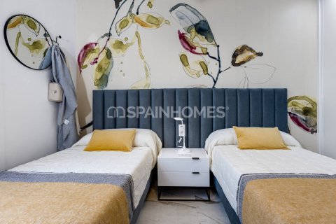 Apartment for sale Torrevieja, Alicante, Spain 2 bedrooms, 81 sq.m. No. 132787 - photo 23